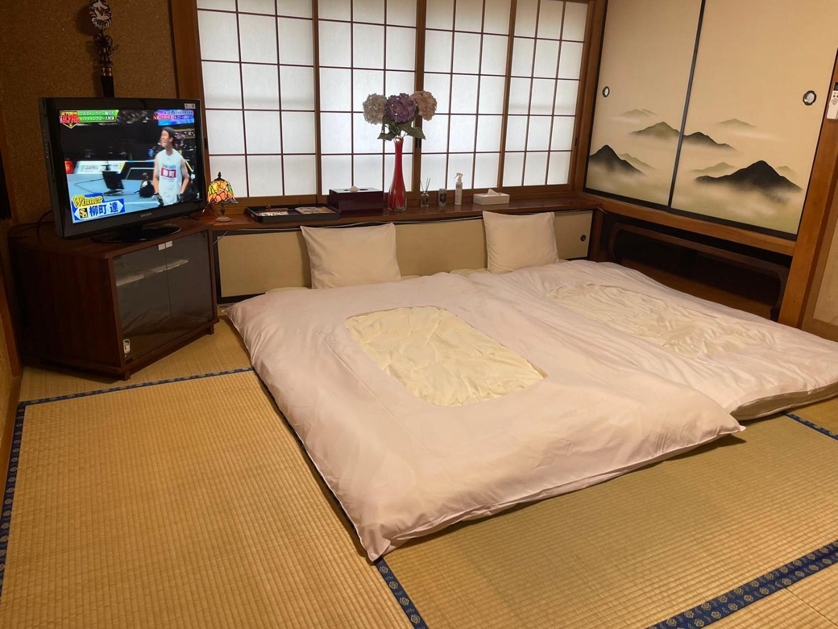 New Open『天然温泉』芦ノ湖畔の完全貸切別荘 Hakone Luaran gambar