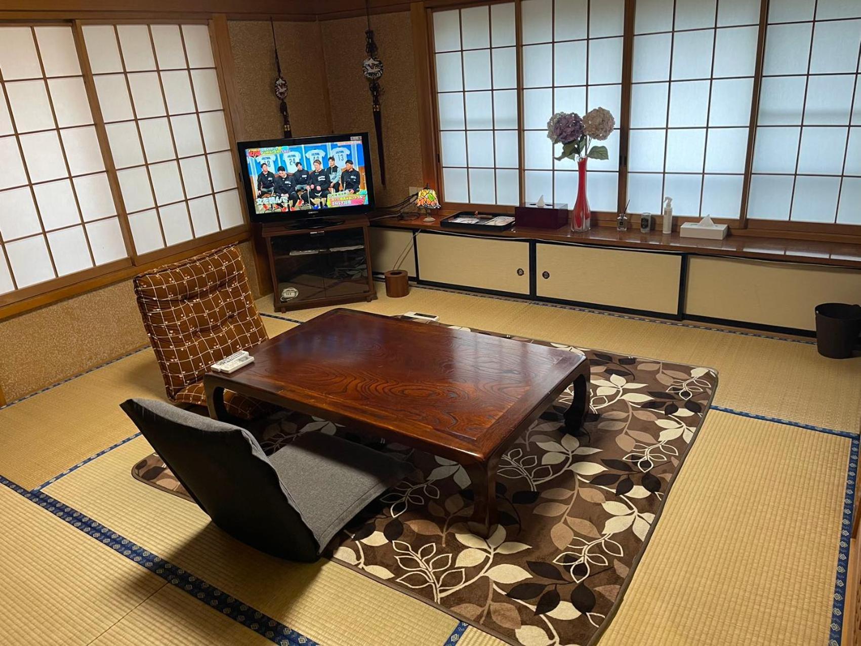 New Open『天然温泉』芦ノ湖畔の完全貸切別荘 Hakone Luaran gambar